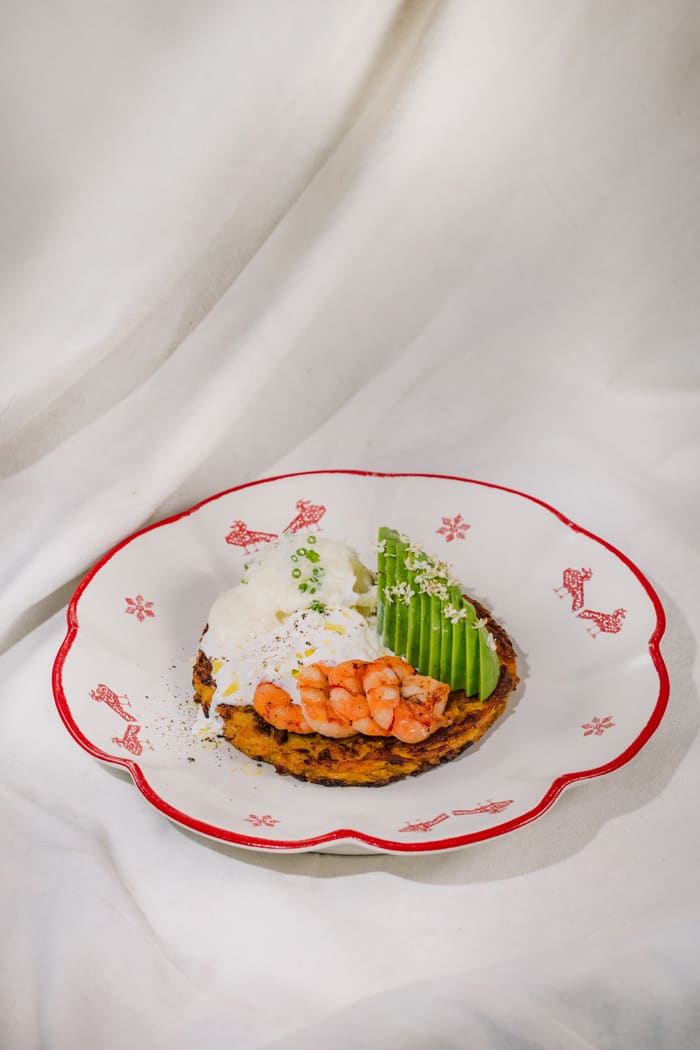Hash brown with poached egg and shrimps — Brie Restaurant & Cheesery, Ubud