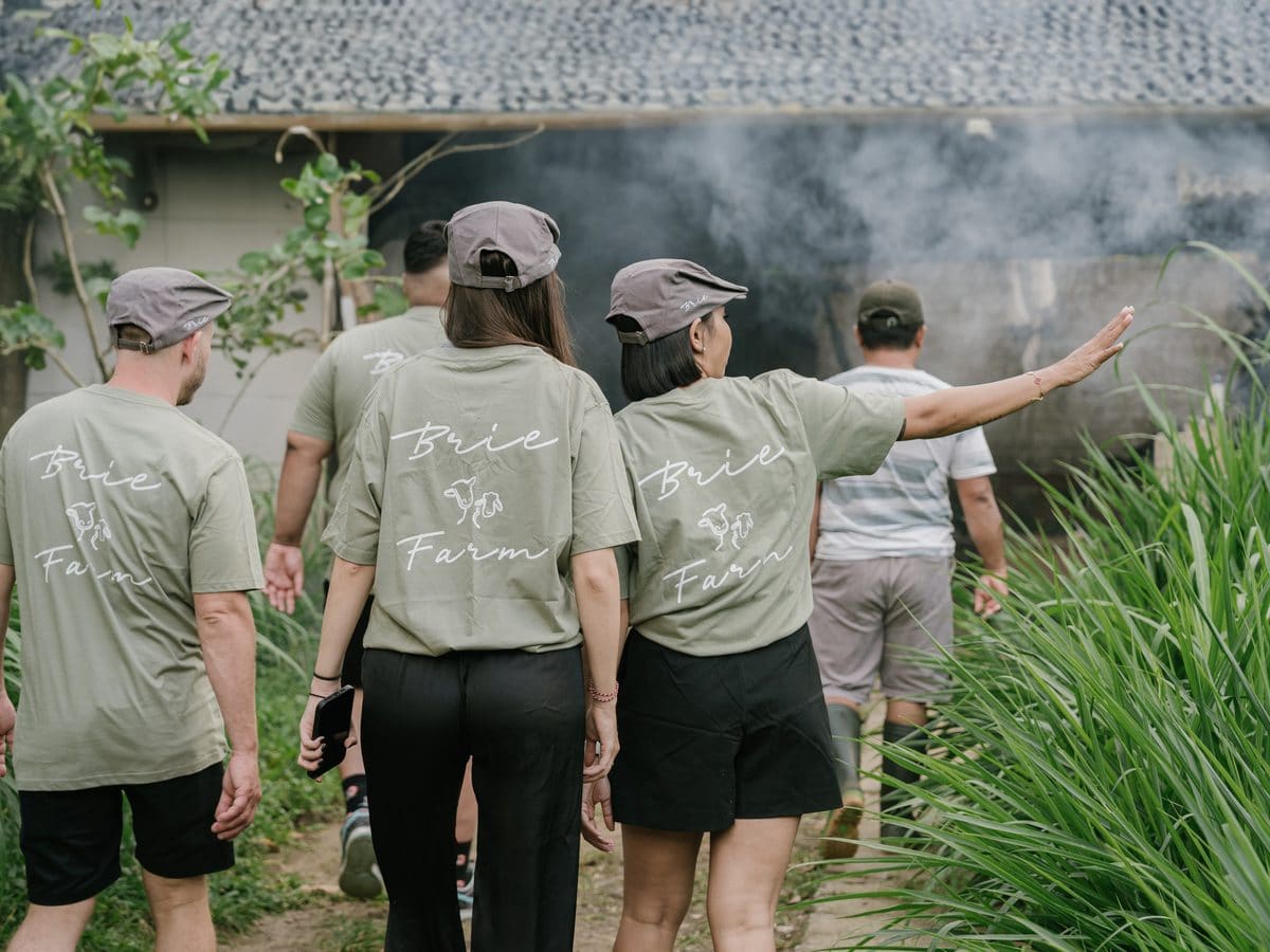 Brie restaurant team member serving guests in Ubud